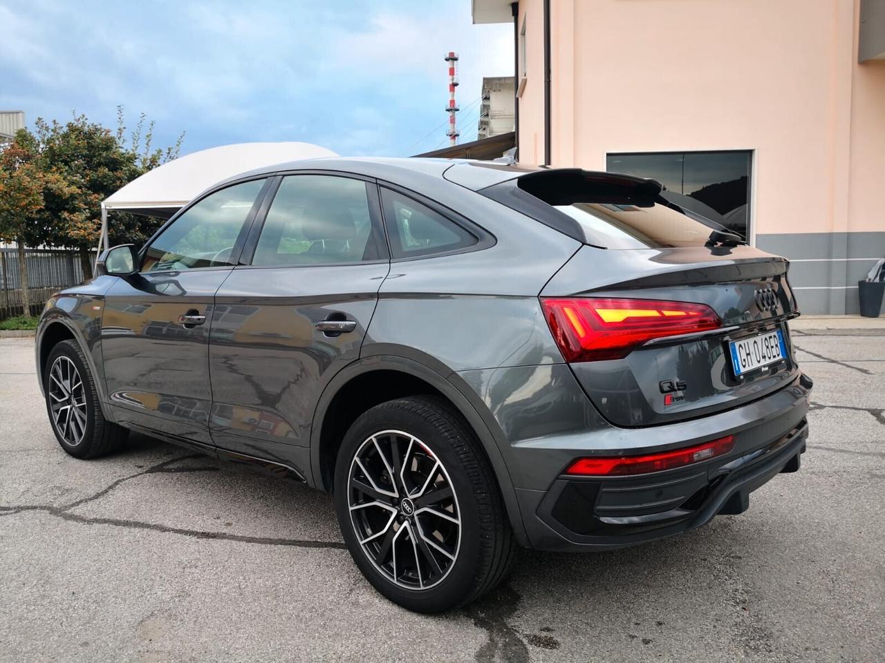 Audi Q5 SPB Sportback 40 TDI quattro S tronic line