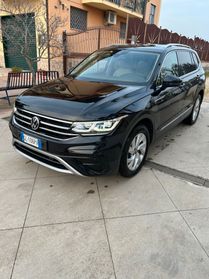 Volkswagen Tiguan Allspace 2.0 TDI 200 CV SCR DSG 4MOTION R-Line