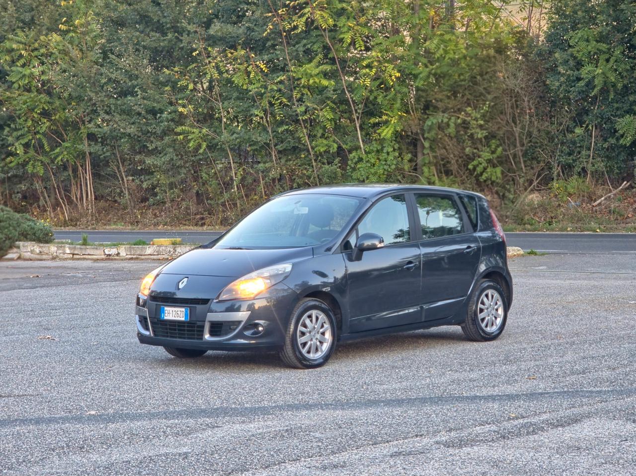 Renault Scenic Scénic X-Mod 1.5 dCi 110CV Luxe E5 Manuale NEO 2011