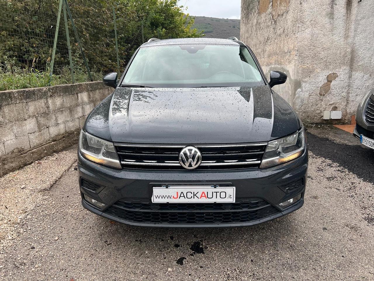 Volkswagen Tiguan 2.0 TDI SCR DSG 4MOTION Business BMT