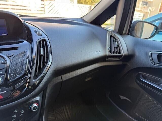 Ford B-Max 1.5 TDCi 75 CV Business Titanium