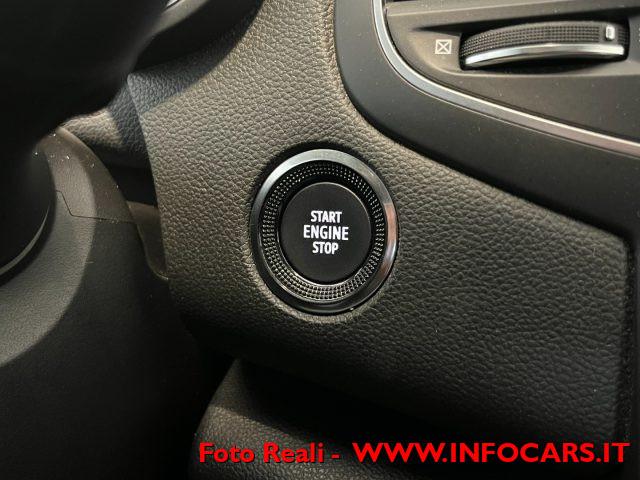 RENAULT Megane Sporter Blue dCi 115 CV Business AUTOCARRO N1