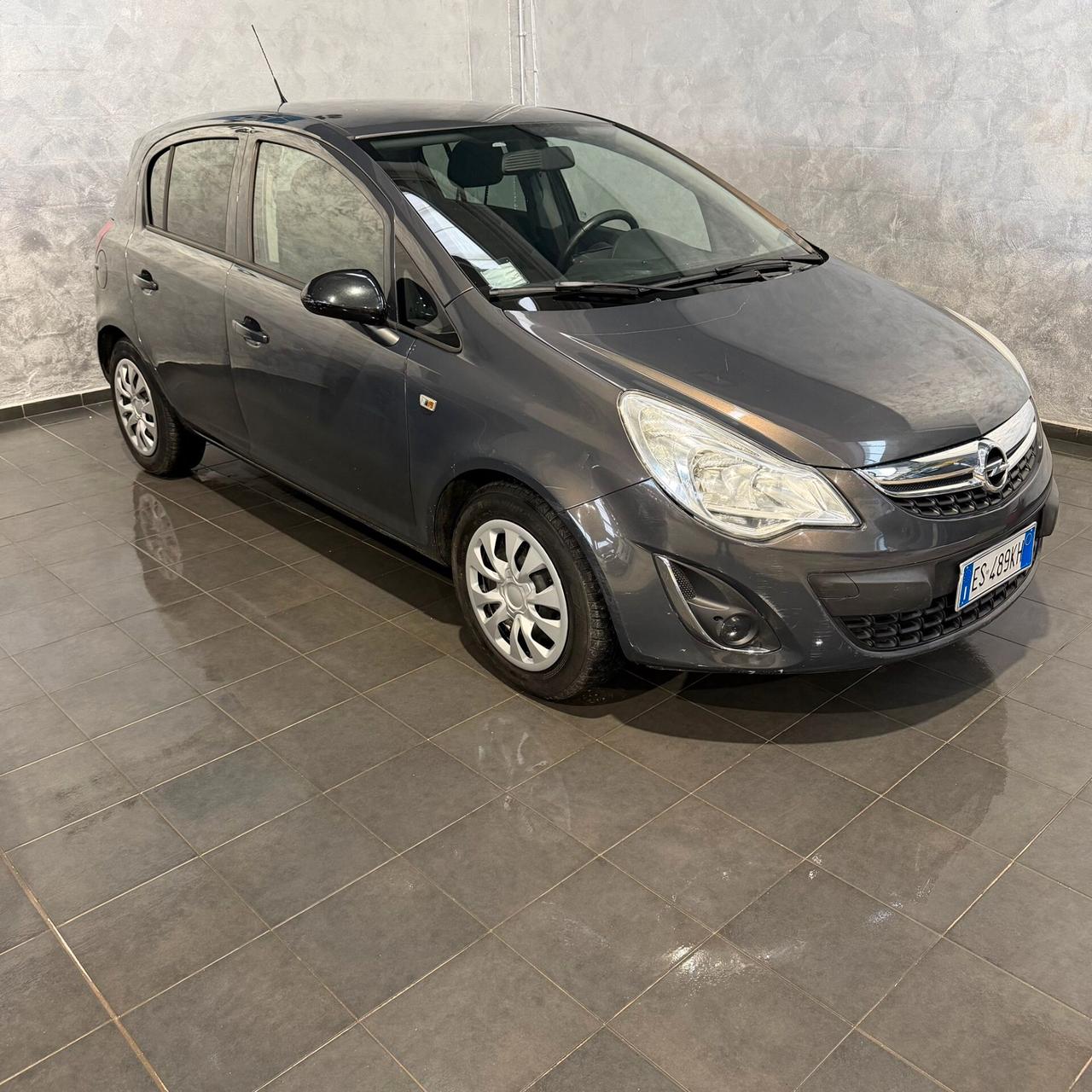 Opel Corsa 1.2 85CV 5 porte GPL-TECH Edition
