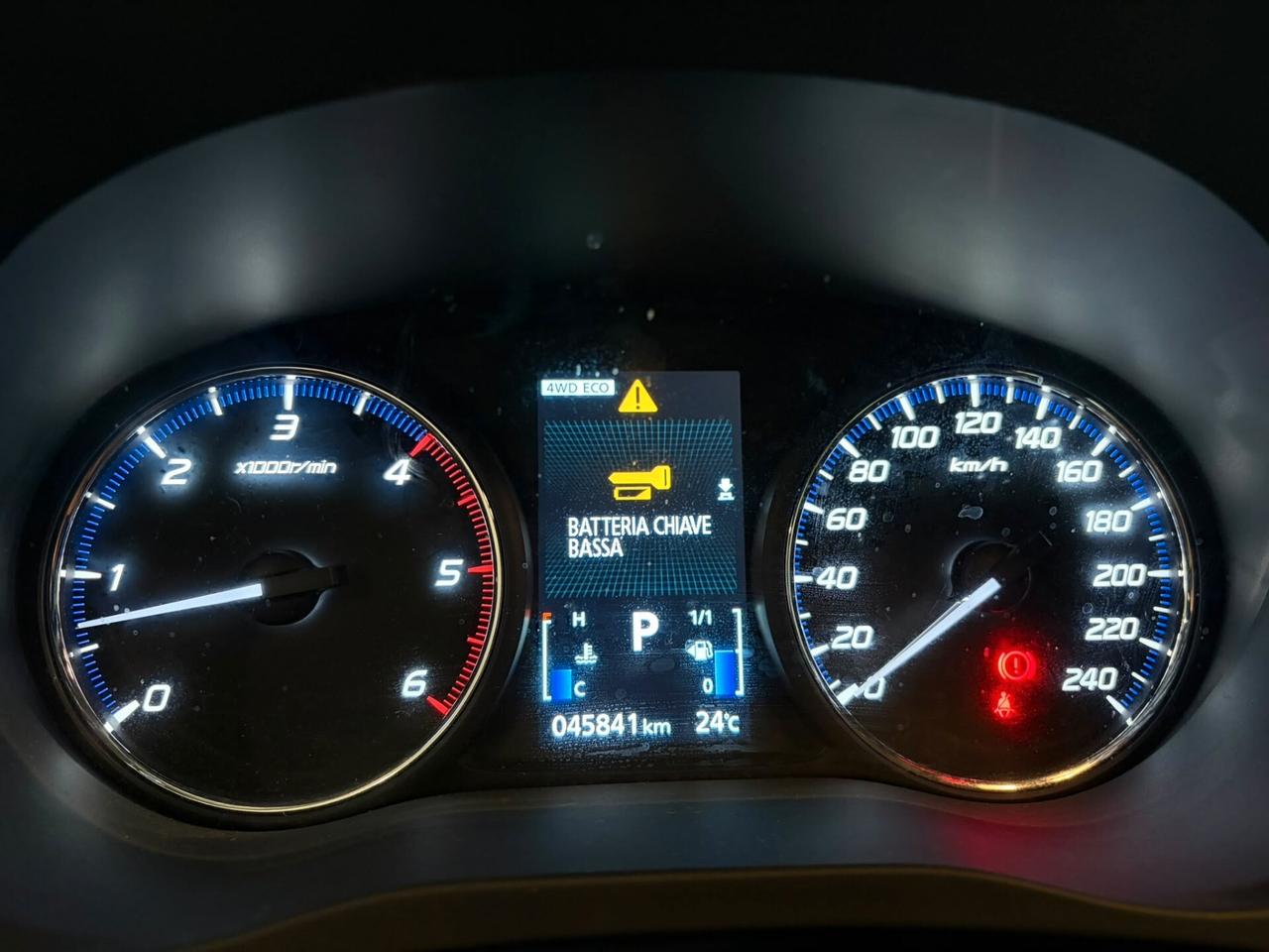 Mitsubishi Outlander 2.2 DI-D 4WD Instyle Plus SDA 7 posti