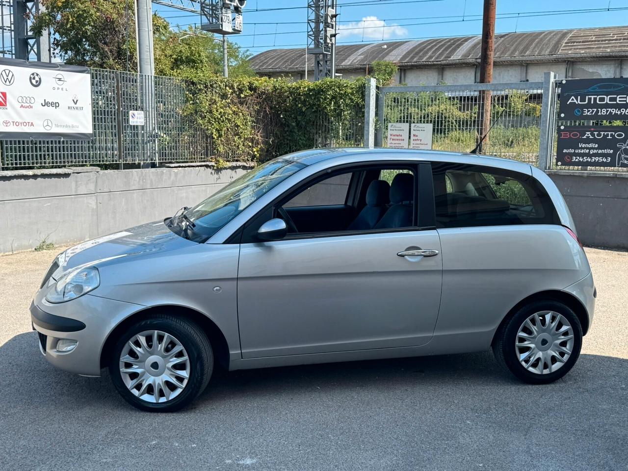 Lancia Ypsilon 1.3 Multijet 16V Platino