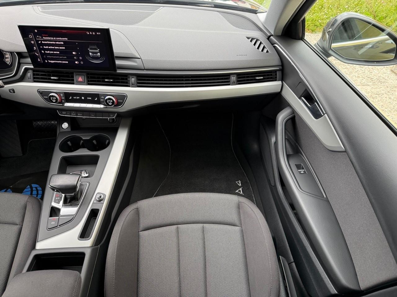 Audi A4 Avant TDI/163 CV S tronic SPORT/ KEYLESS/UNIPRO