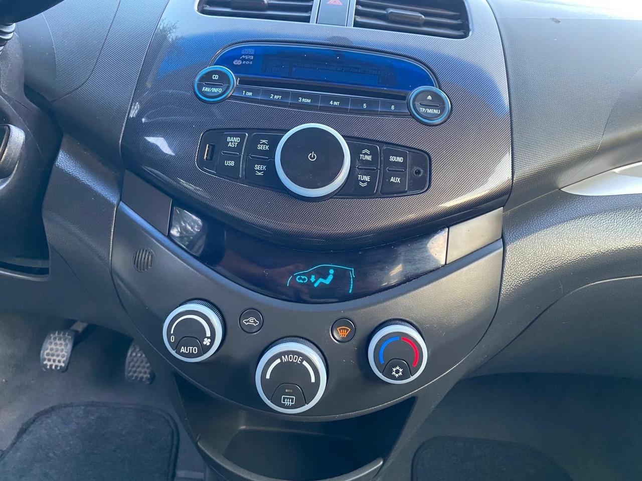 Chevrolet Spark 1.2 LT GPL Eco Logic