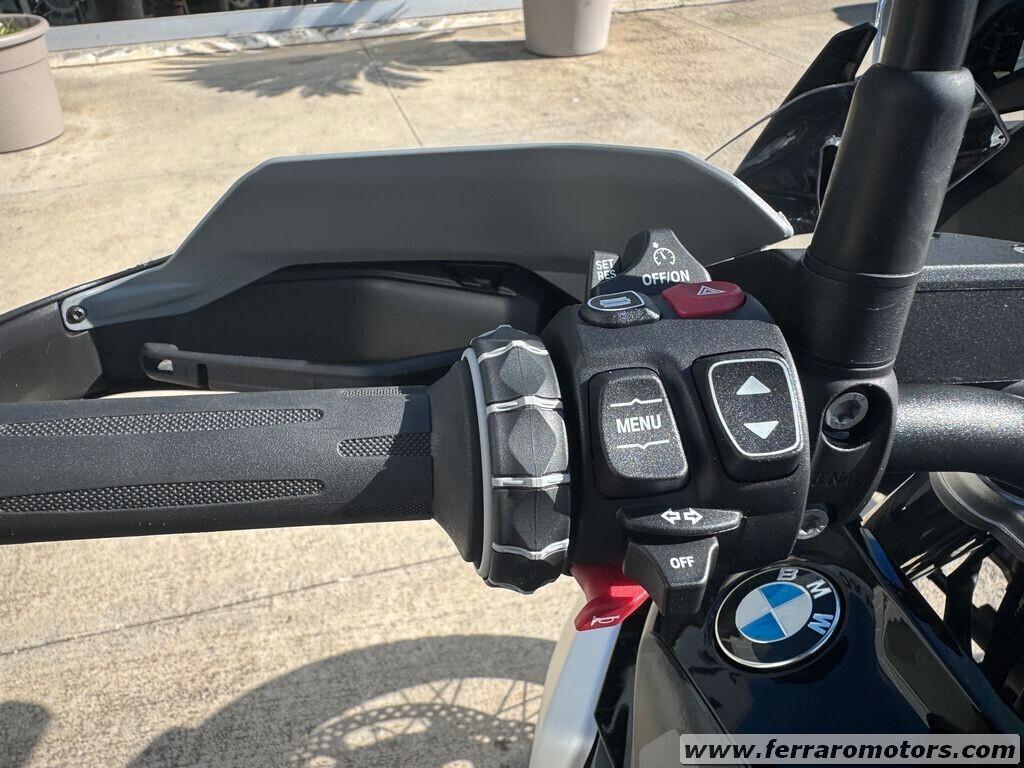Bmw R 1300 GS tripleblack a 239 euro al mese senza anticipo