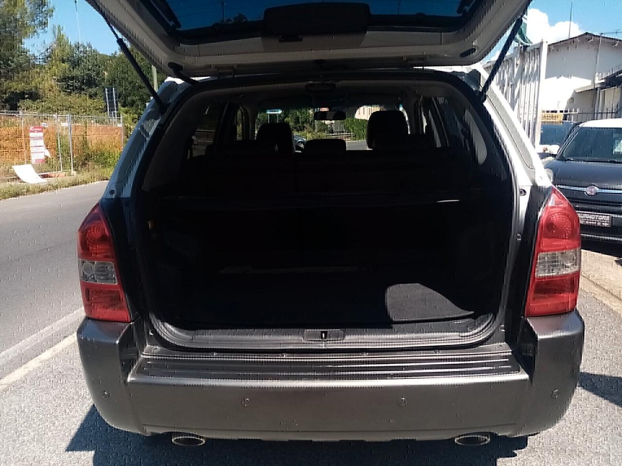 HYUNDAI TUCSON 2.0 CRDI VGT ACTIVE