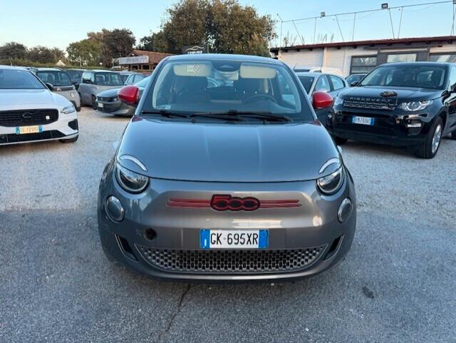 Fiat 500 500e Berlina 23,65 kWh Red x neo patentati