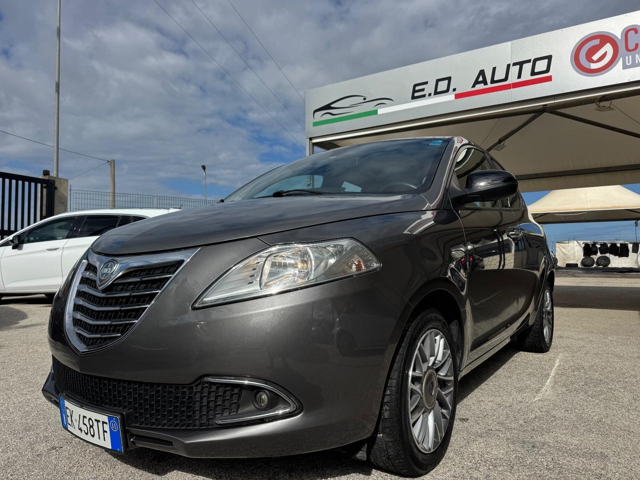 Lancia Ypsilon 1.3 MJT 16V 95 CV ECCELLENTI CONDIZIONI