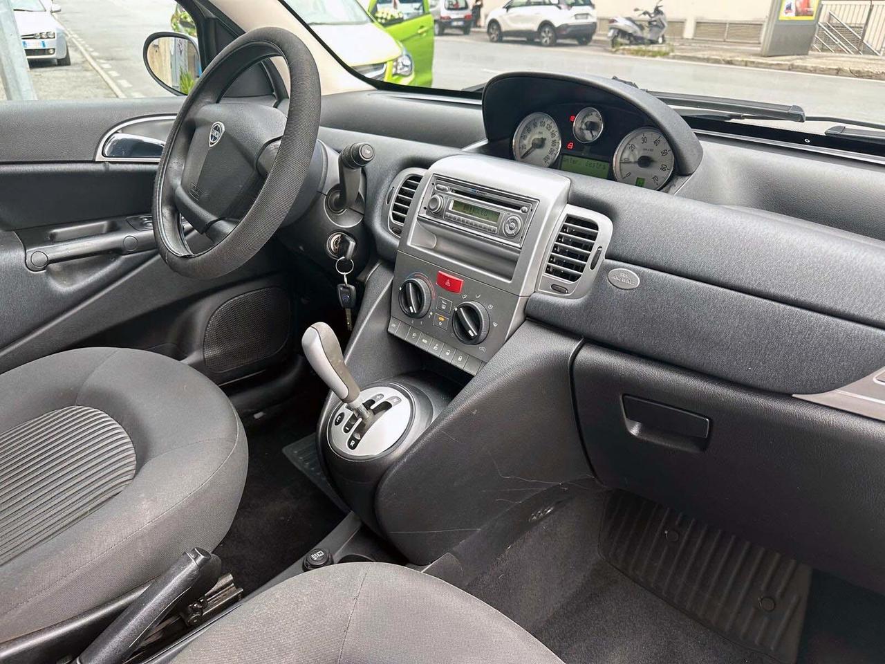Lancia Ypsilon 1.3 MJET Automatica