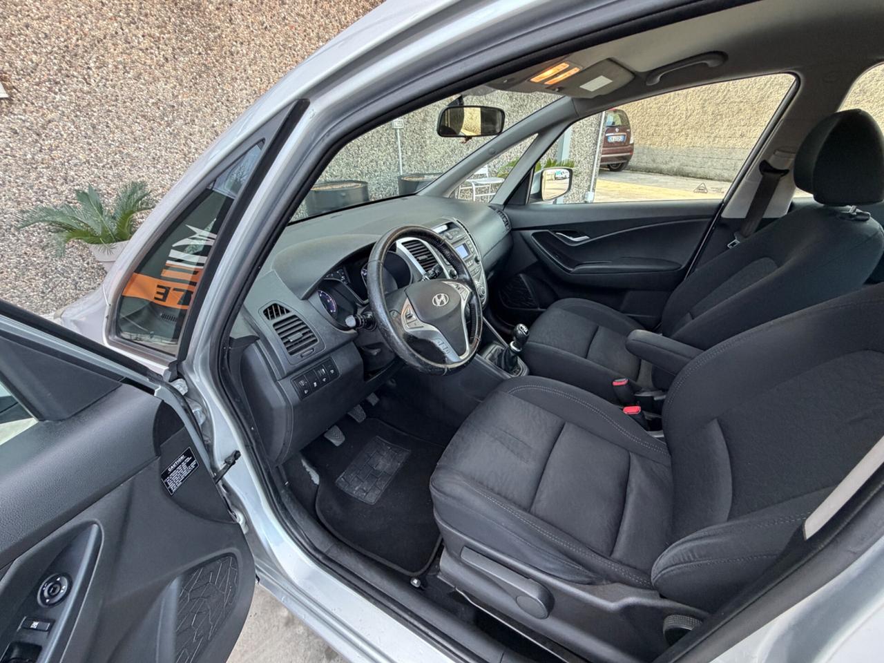 Hyundai iX20 2012 1.4 CRDI 90CV NEOPATENTATI