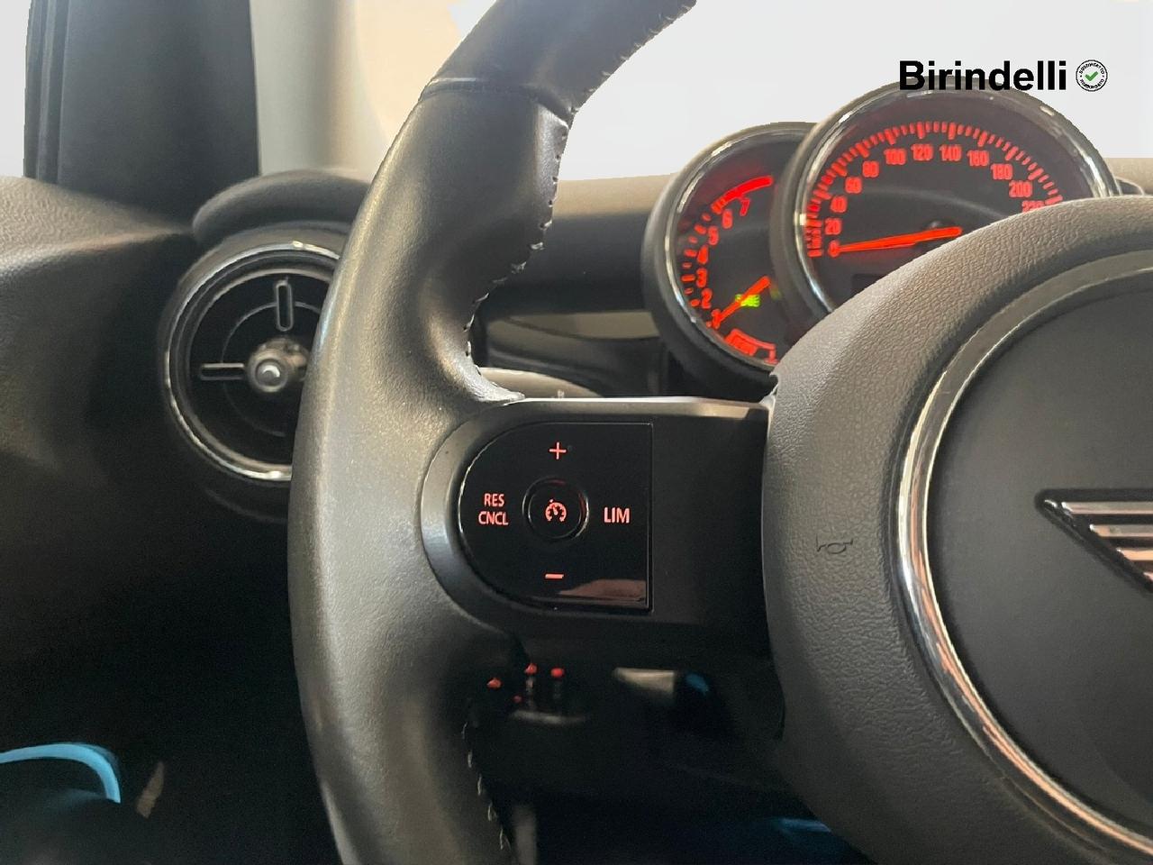 MINI Mini 5 porte (F55) - Mini 1.5 Cooper Camden 5 porte