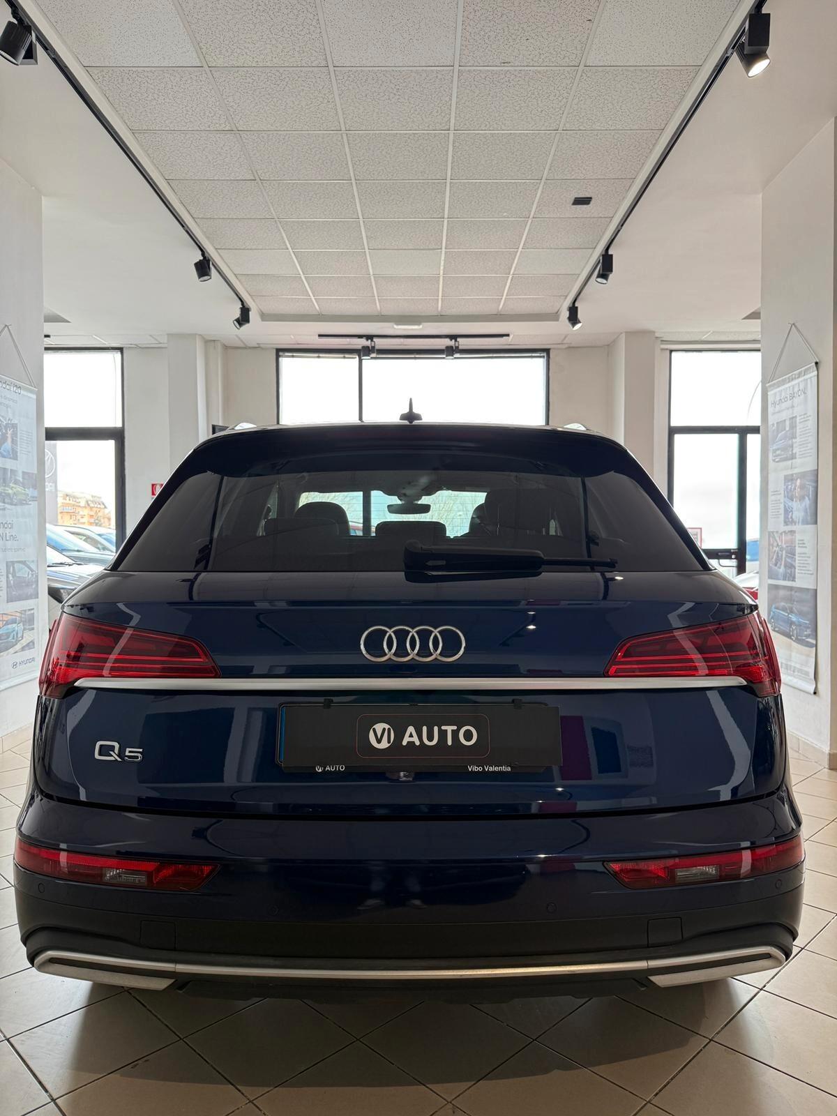Audi Q5 35 TDI S tronic Business