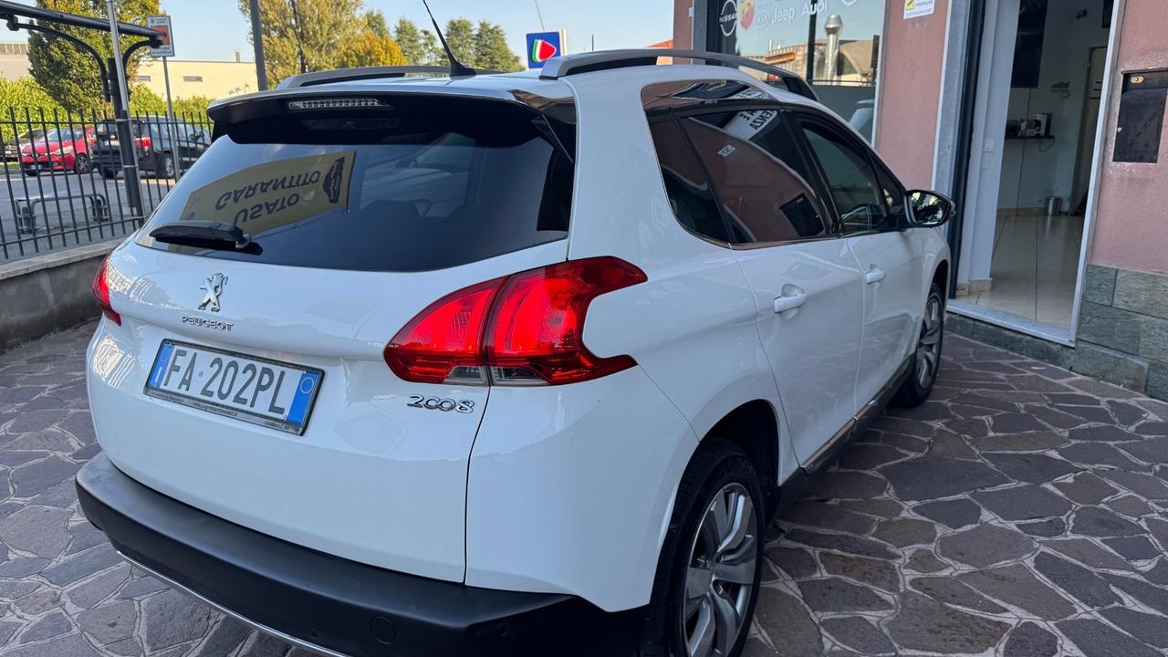 Peugeot 2008 PureTech 82 ETG5 S&S Allure EURO6