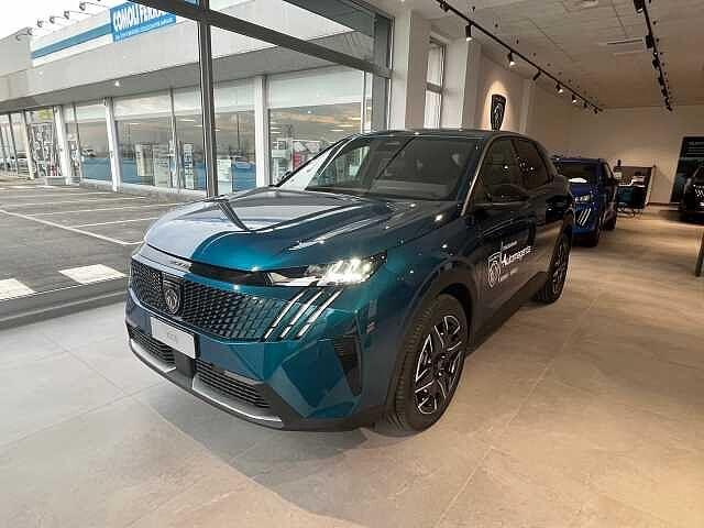 Peugeot 3008 1.2 Hybrid 136cv DCT6 ALLURE KM ZERO