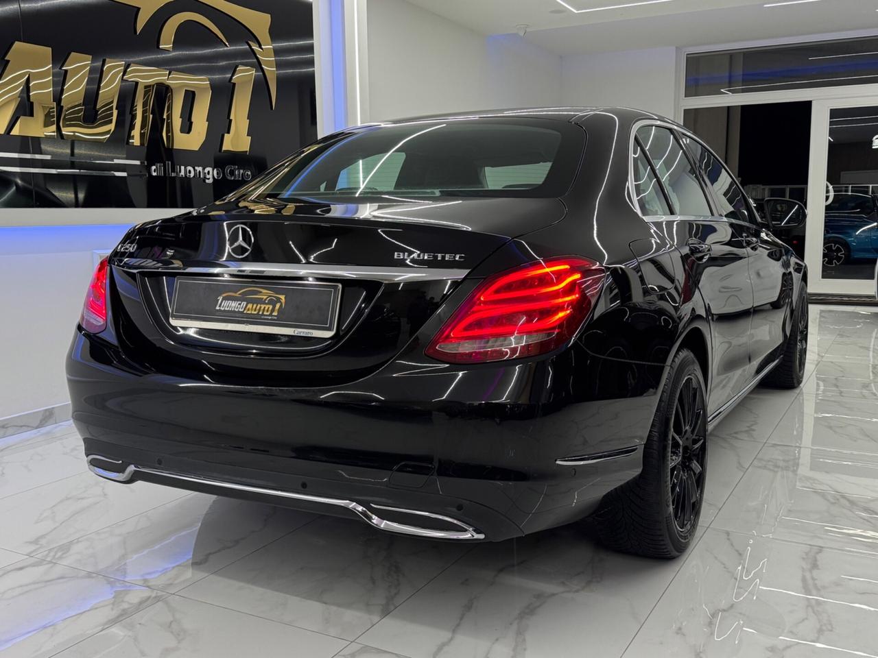 Mercedes-benz C 250d 4Matic Automatic Premium