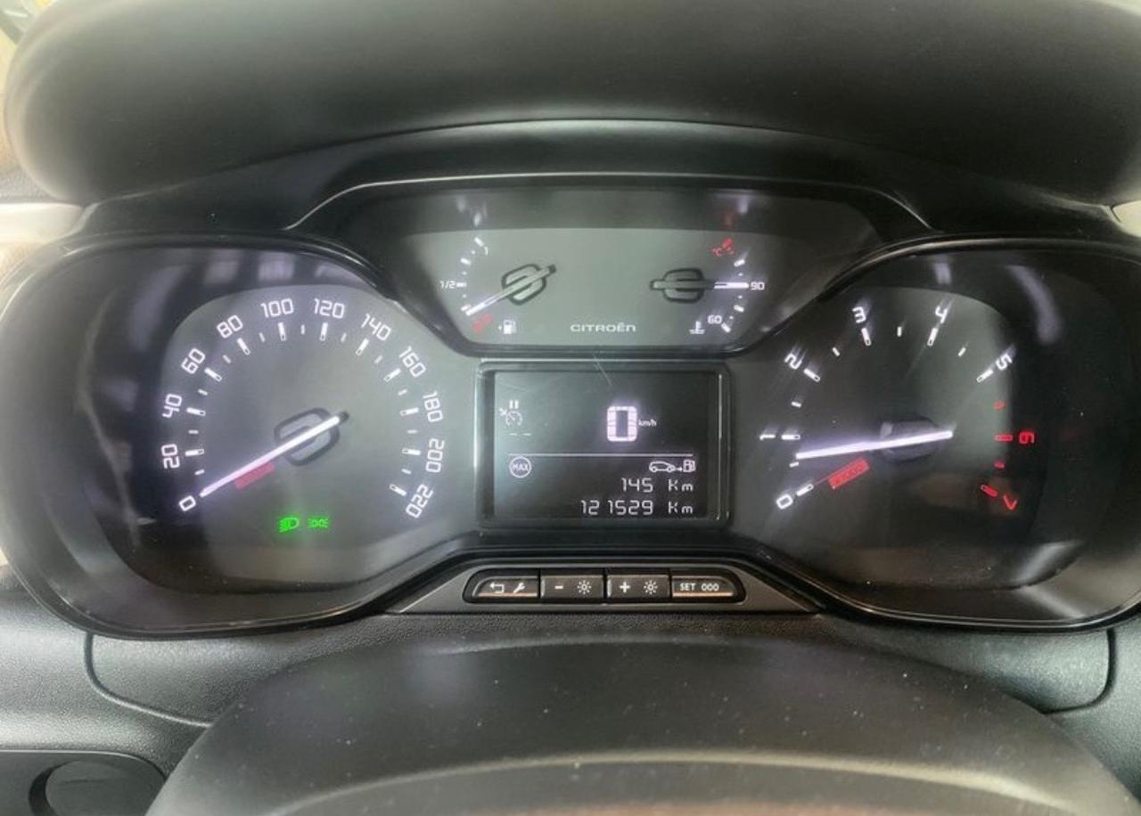 Citroen C3 PureTech 83 van autocarro