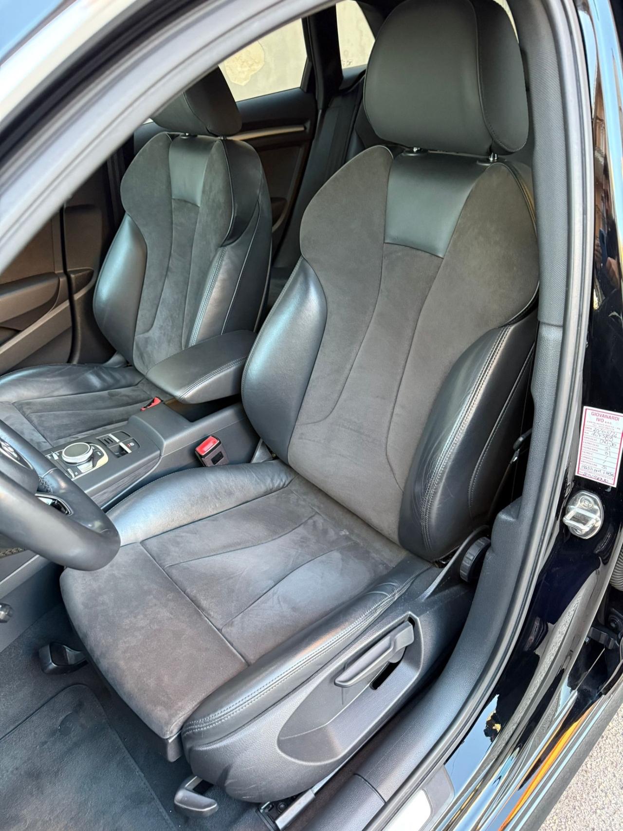 Audi A3 2.0 TDI quattro 184CV Stronic SLINE