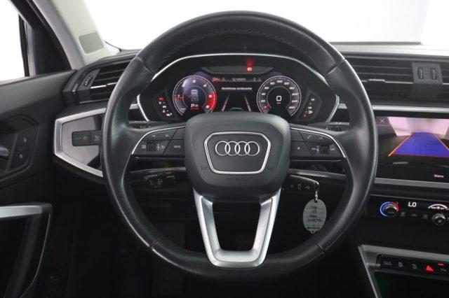 AUDI Q3 Q3 40 TDI quattro S tronic Business