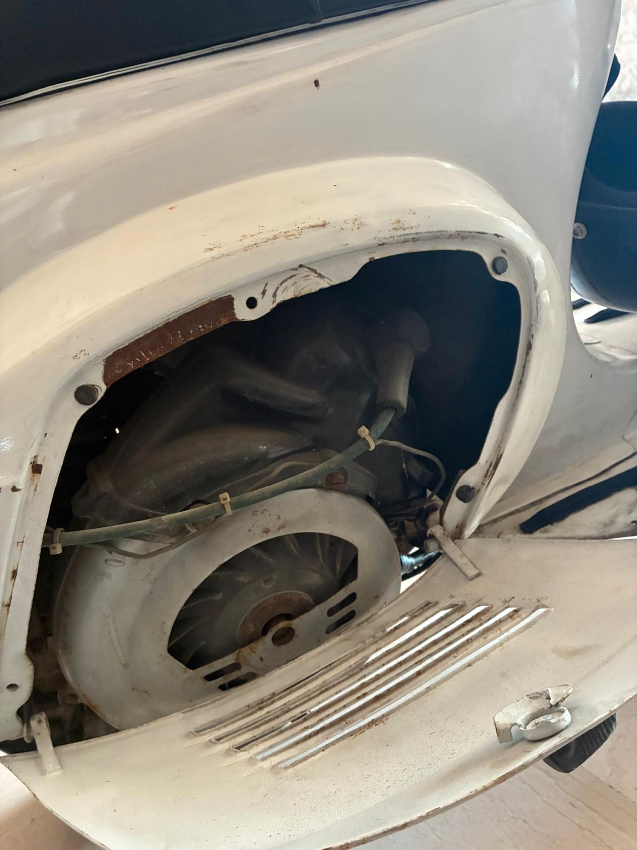 Piaggio Vespa 50 Special faro tondo -1964