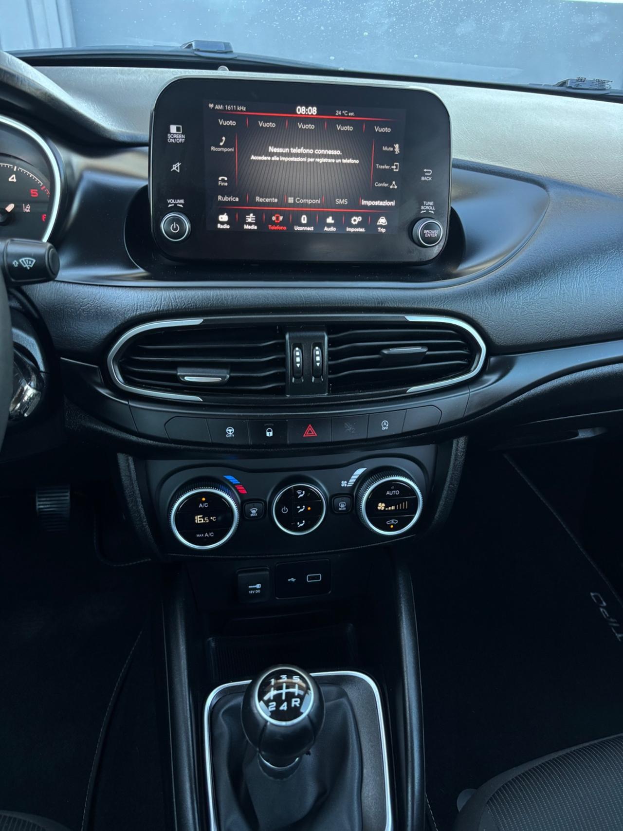 Fiat Tipo 1.3 Mjt. Garanzia 12 mesi. Neopatentati