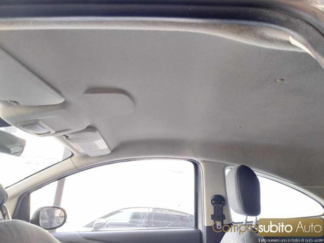 FORD Ka+ 1.2 8V 69CV ( Garanzia 12 Mesi)