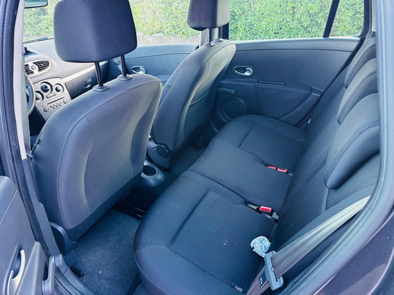 Renault Clio 1.2 16V 5 porte GPL Dynamique