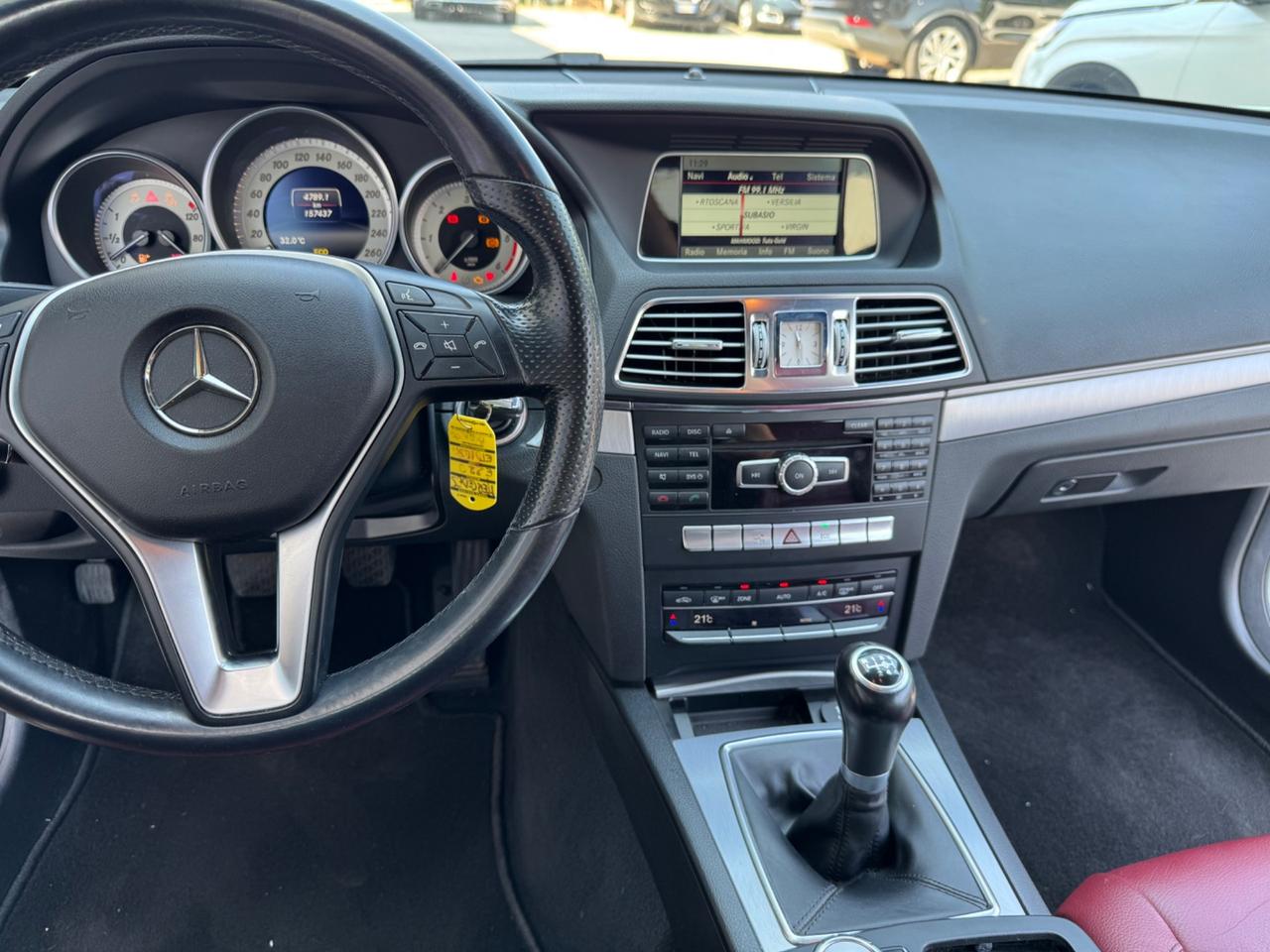 Mercedes-benz E 220 CDI Coupé Premium