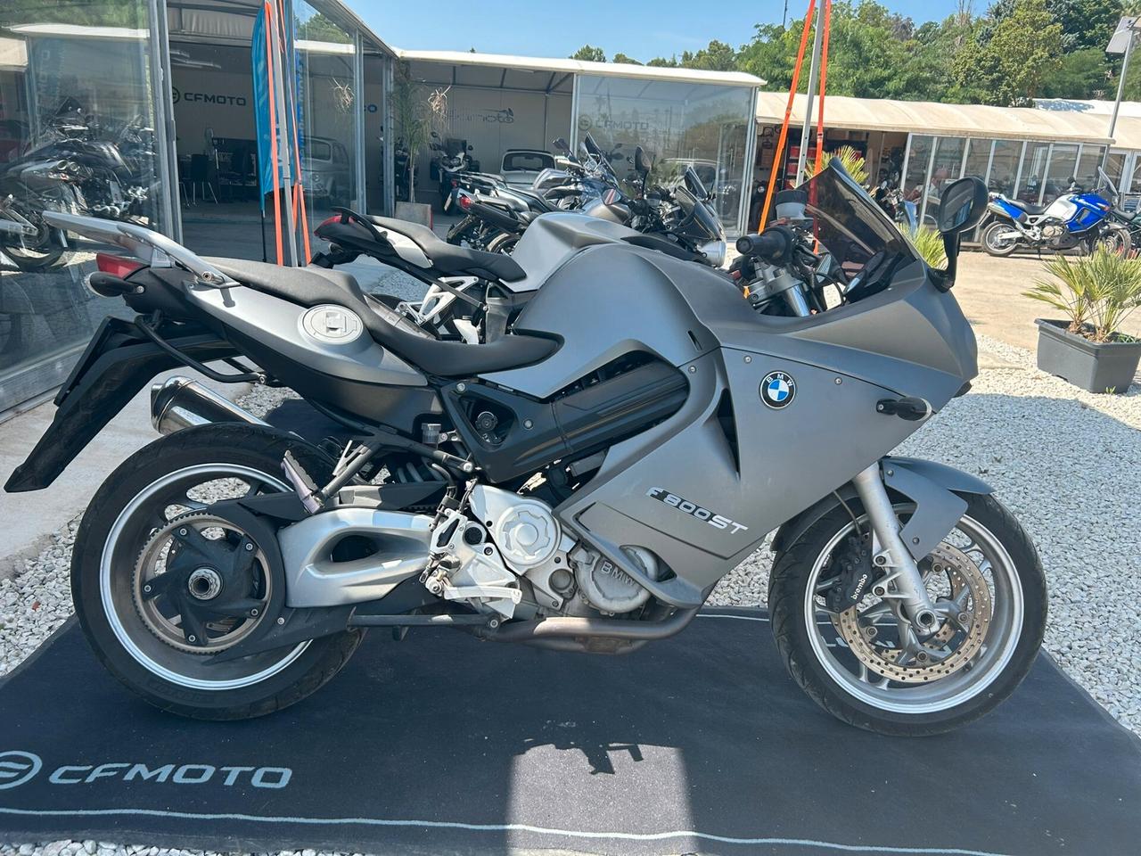 BMW F 800 ST