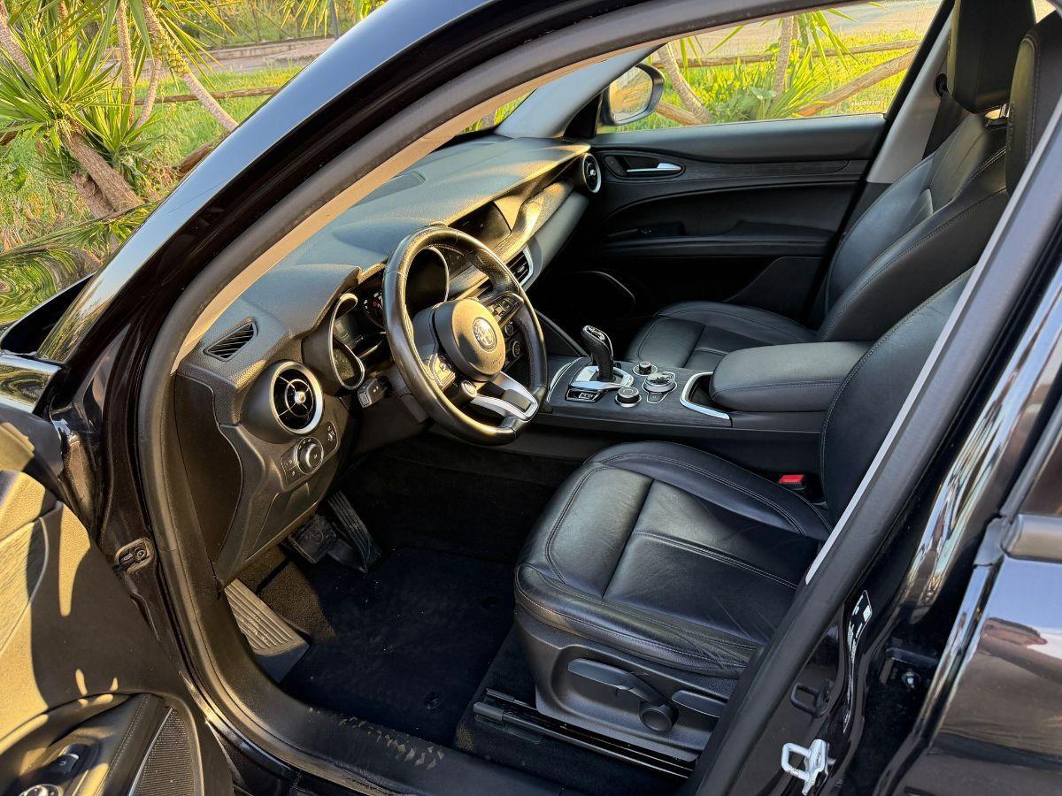ALFA ROMEO - Stelvio van- 2.2 T.diesel 160CV AT8 RWD Super