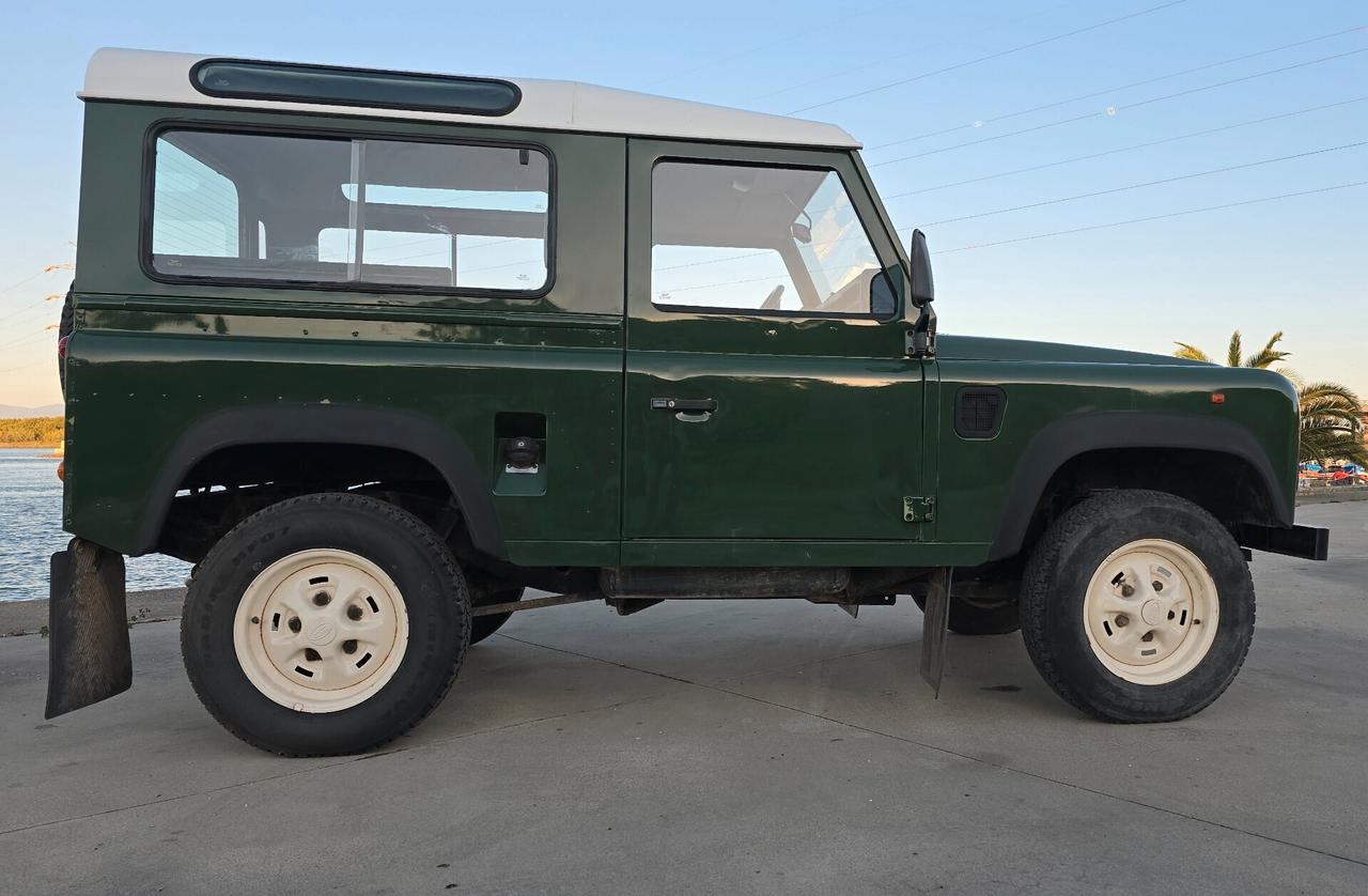 Land Rover Defender 90 2.5 Tdi Hard-top