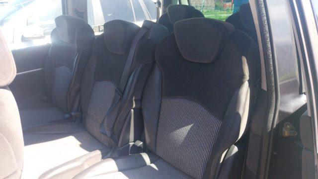 PEUGEOT 807 2.0 HDi FAP SV 7 POSTI