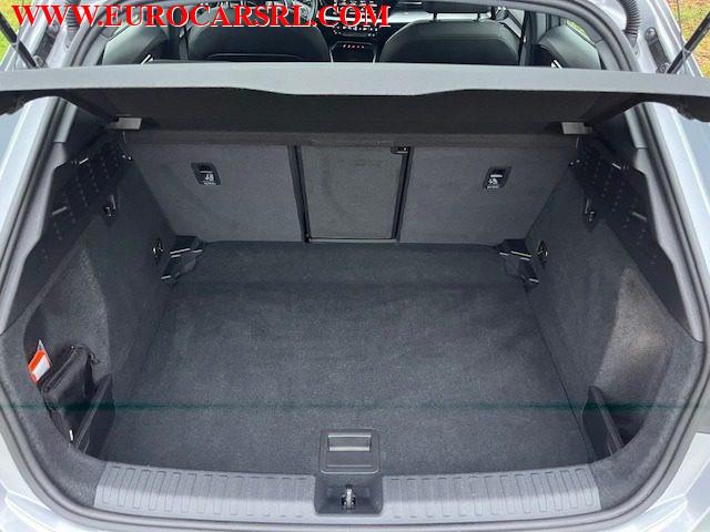 AUDI A3 SPB 30 TDI S tronic Business advanced