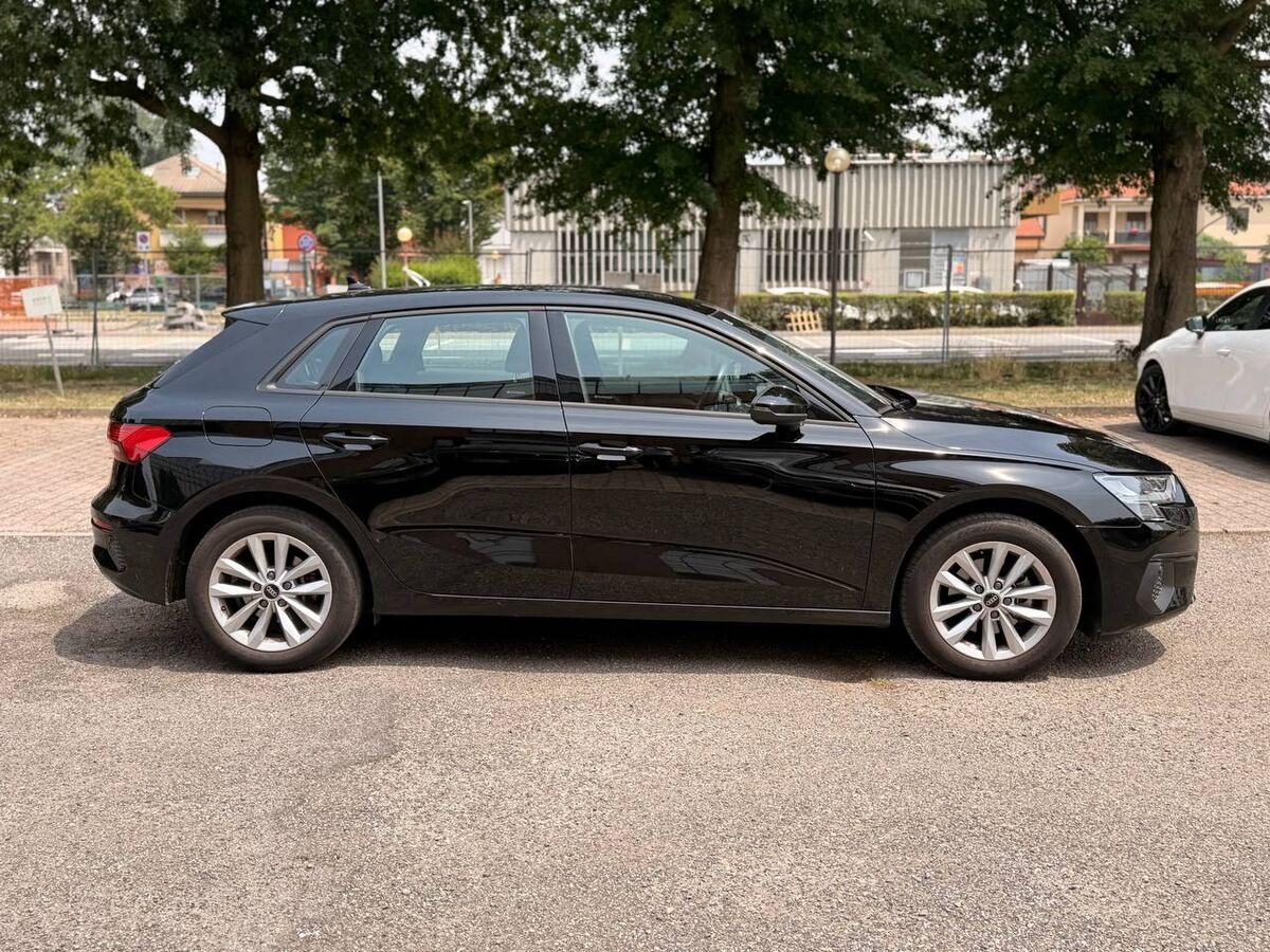 Audi A3 Sportback 35 1.5 tfsi mhev Business Advanced s-tronic