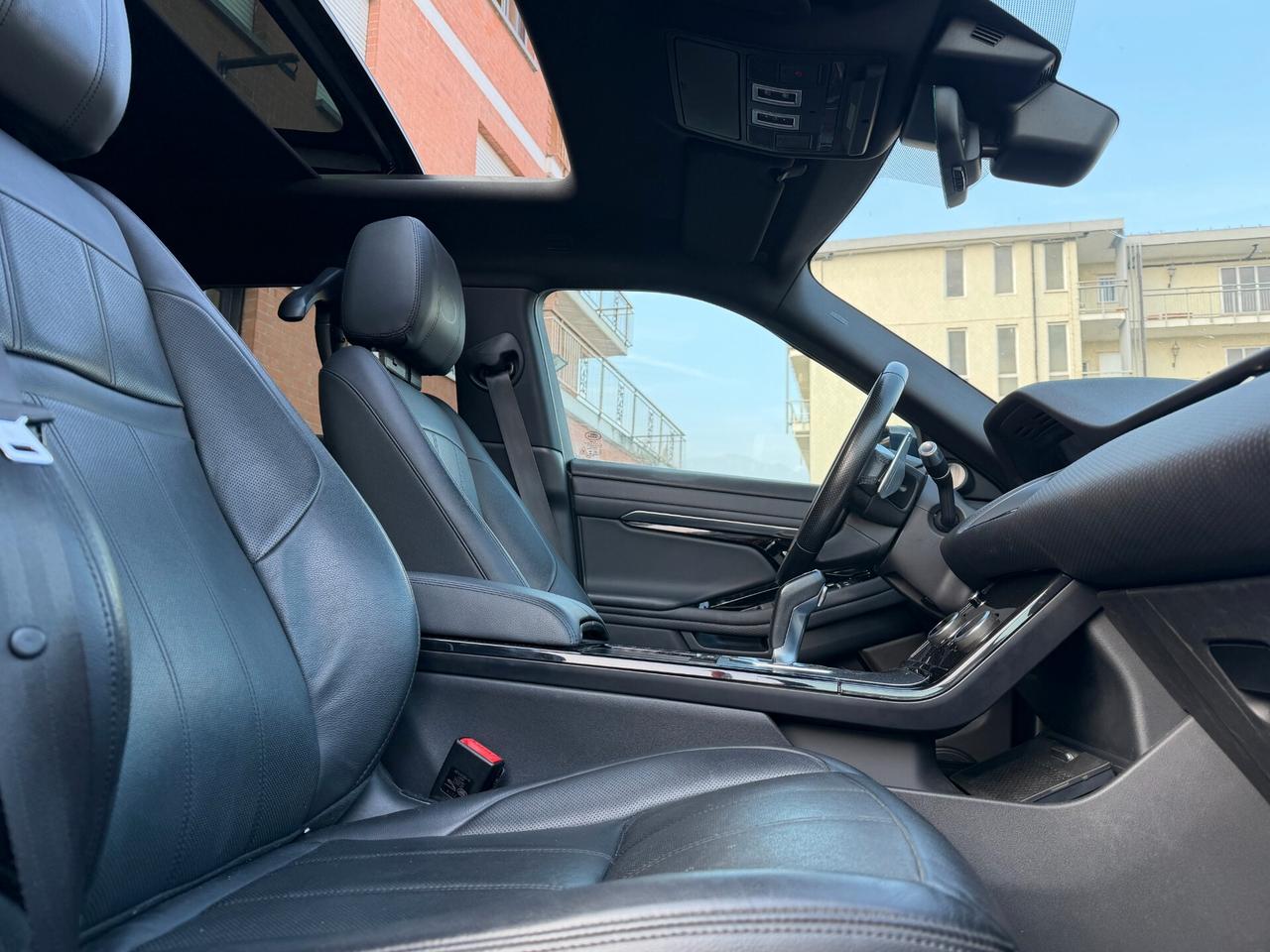 Land Rover Range Evoque 2.0D I4 240 CV AWD Auto R-Dynamic HSE