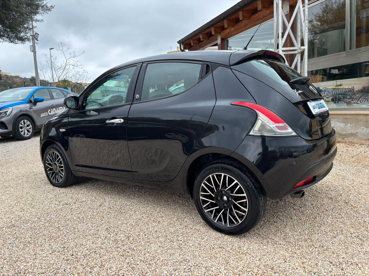 LANCIA YPSILON 1.2 GPL - 2015