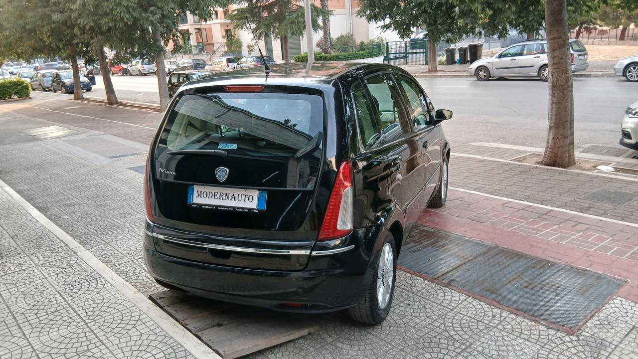 Lancia MUSA 1.4 Oro Ecochic GPL