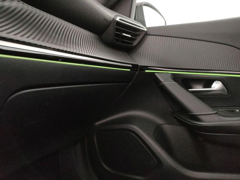 Peugeot 2008 2008 BlueHDi 130 S&S EAT8 GT Pack