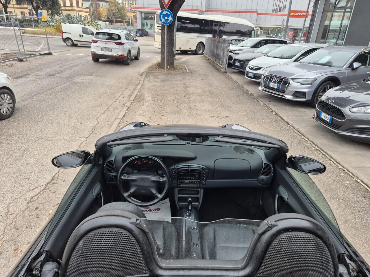 Porsche Boxster 2.5i 24V cat