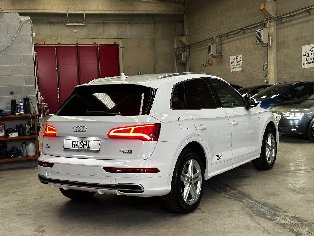 AUDI - Q5 - 40 TDI quattro S line plus