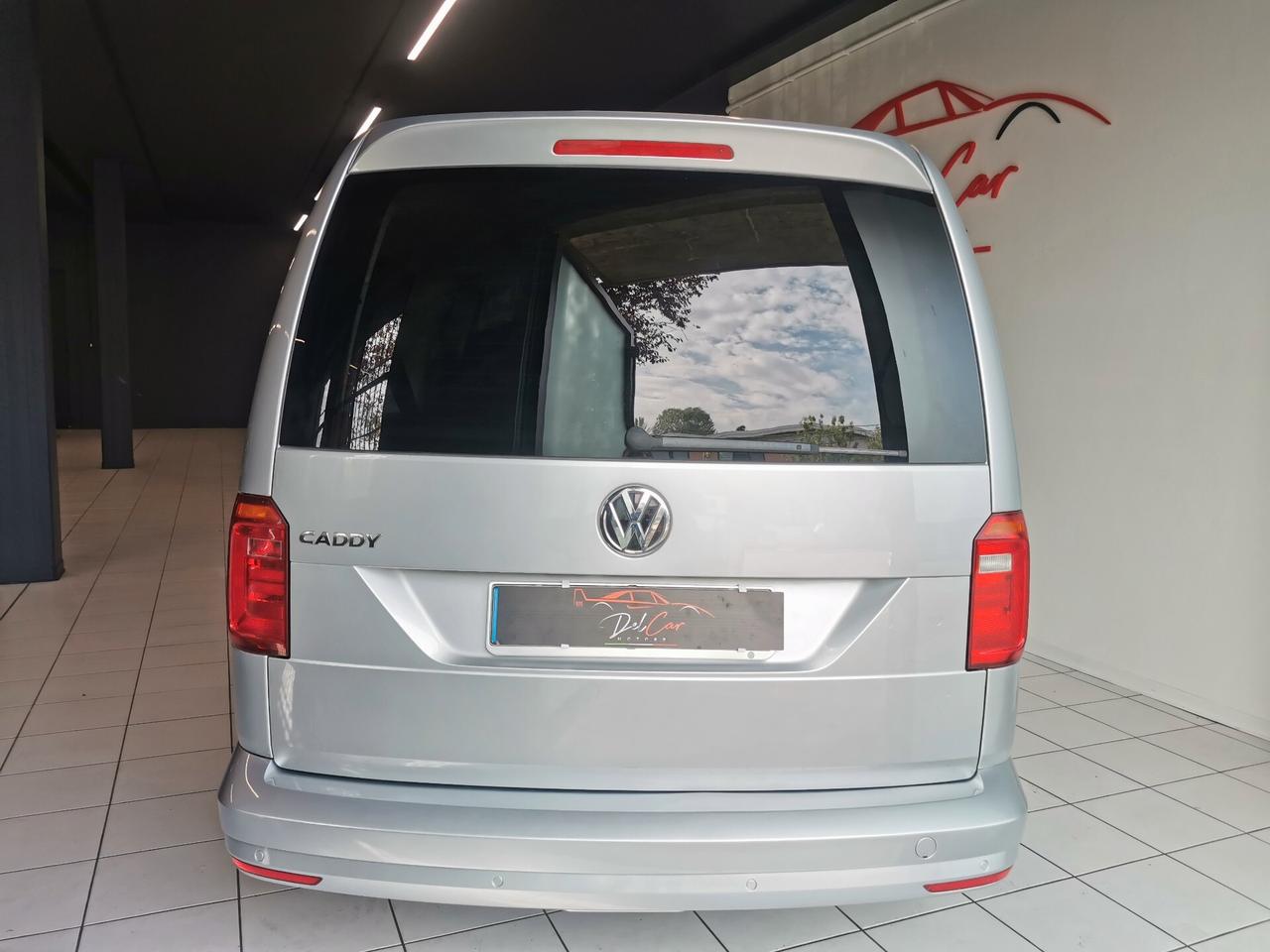 Volkswagen Caddy Pianale Ribassato 2.0 TDI 102 CV Highline Maxi 7 posti