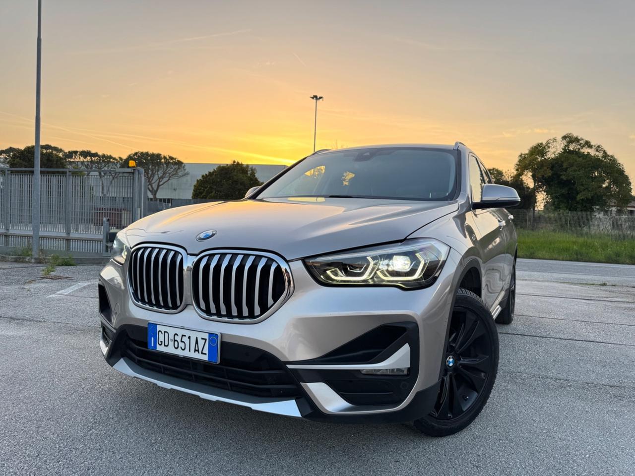 BMW X1 18d XDrive XLine - Tetto Led 18