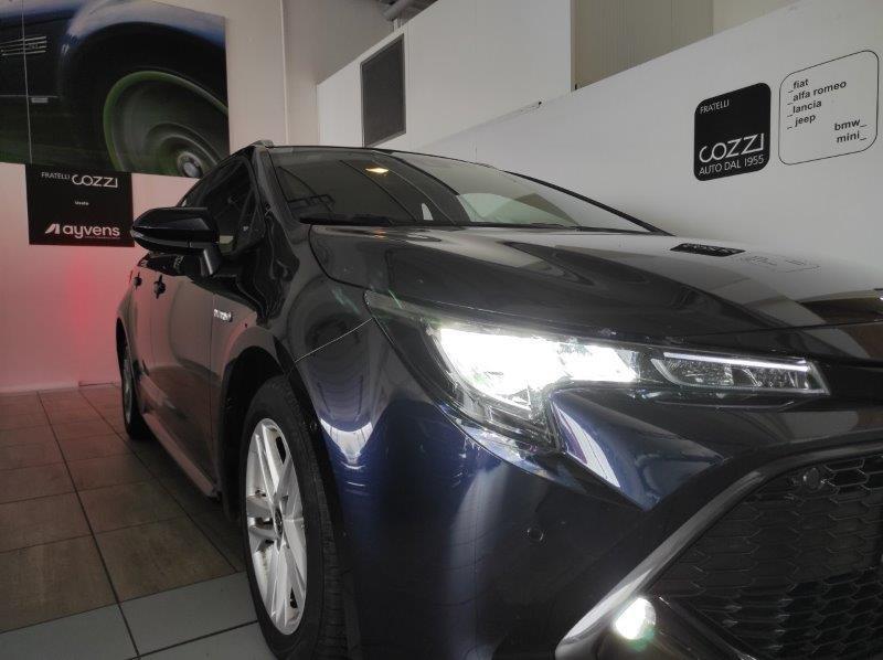 TOYOTA Corolla (2018-->) - Corolla Touring Sports 1.8 Hybrid Business Tech