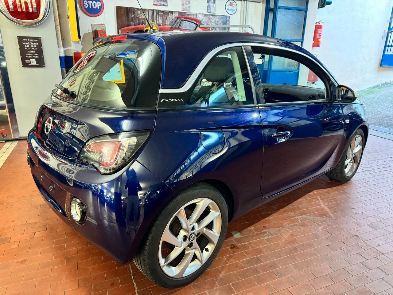Opel Adam 1.2 70 CV Jam