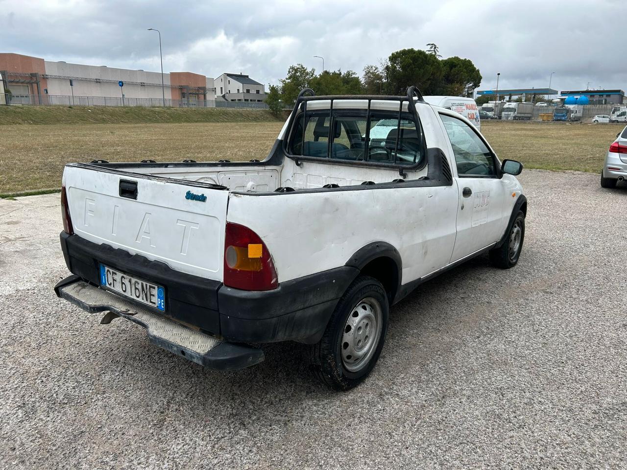 Fiat Strada 1.9 D pickup