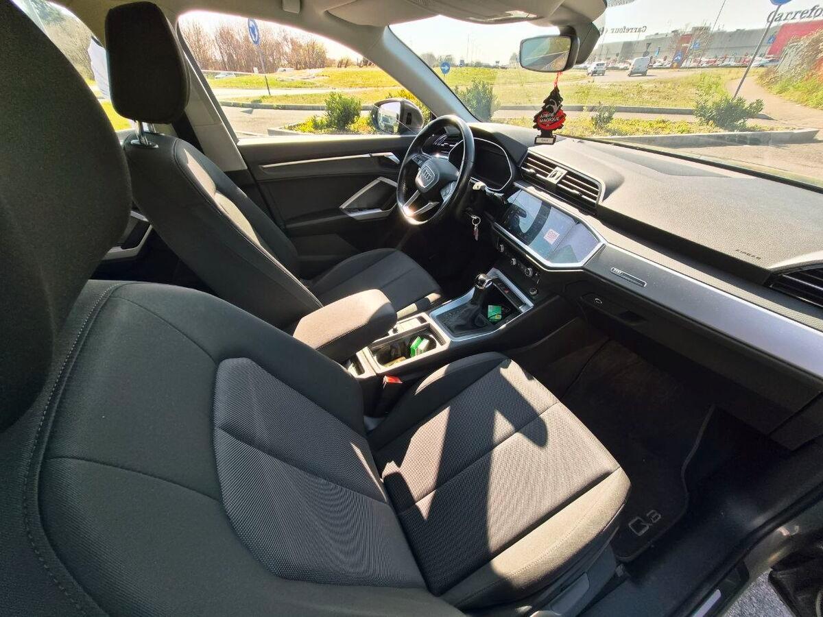 Audi Q3 35 2.0 tdi Business Advanced s-tronic