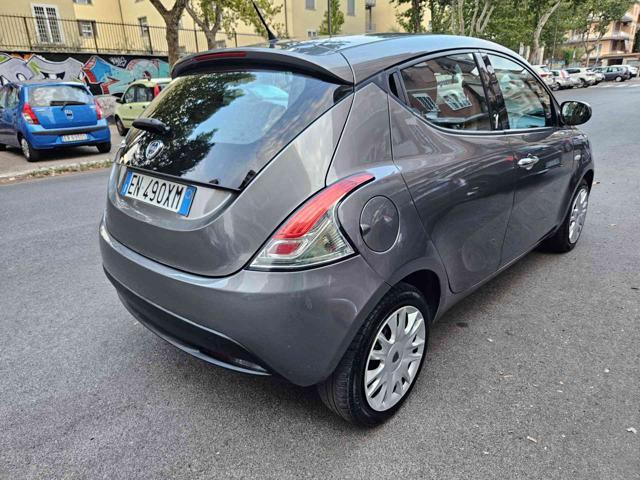 LANCIA Ypsilon 1.2 69 CV 5 porte S&S Silver