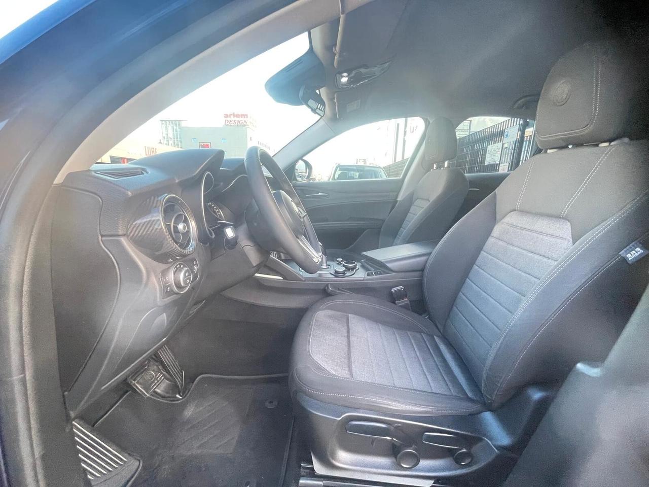 Alfa Romeo Stelvio 2.2 Turbodiesel 210 CV AT8 Q4 Business